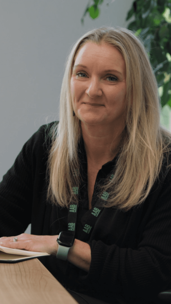 Vicky Madigan Senior Consultant- HR and auth